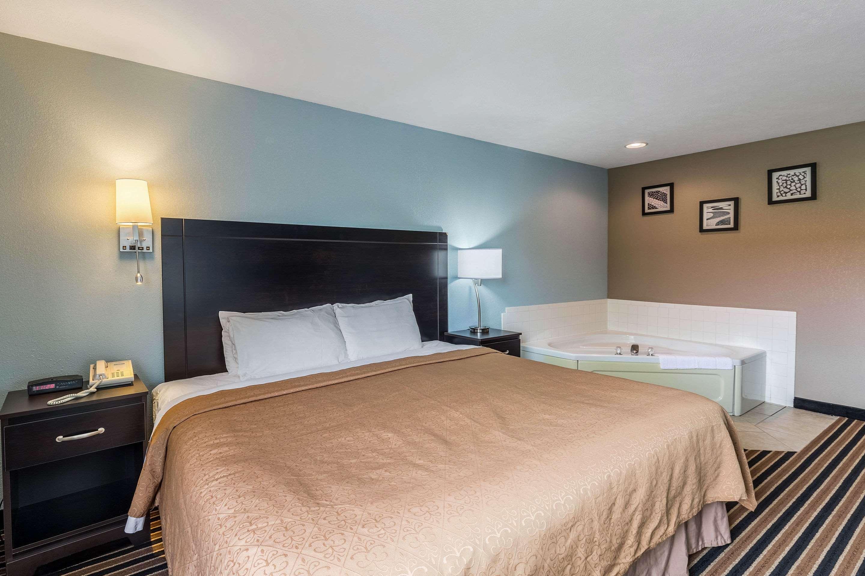 Mini-hôtel Rodeway 2*